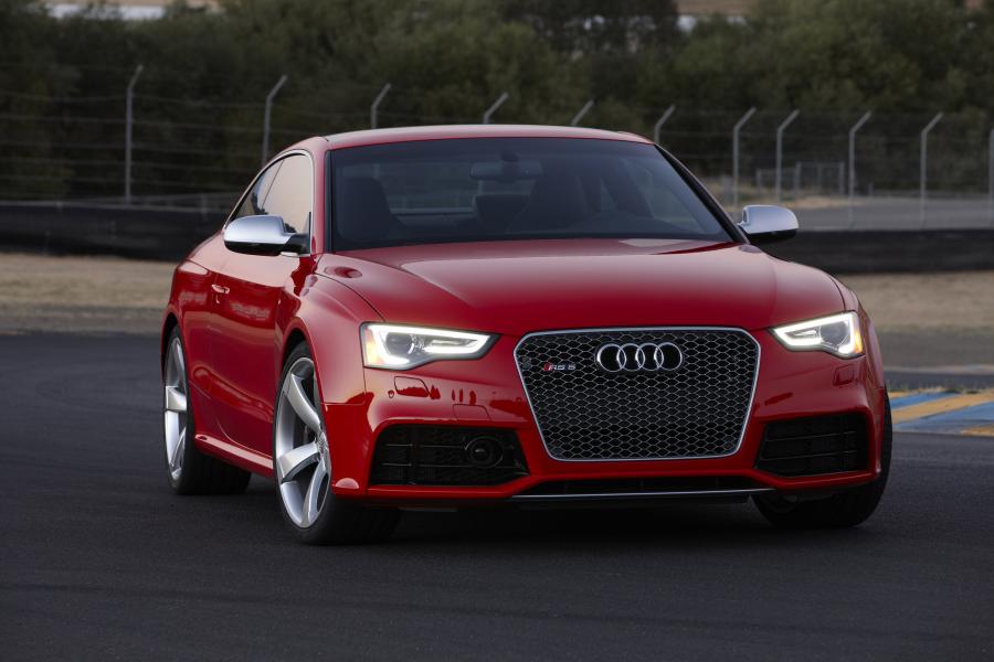  Audi RS5 Coupe 2012 года  (NA) (фото 10 из 104)